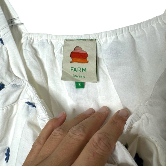 FARM Rio | Blue Embroidered Flowers Long Sleeve Crop Top Small - Picture 4 of 10